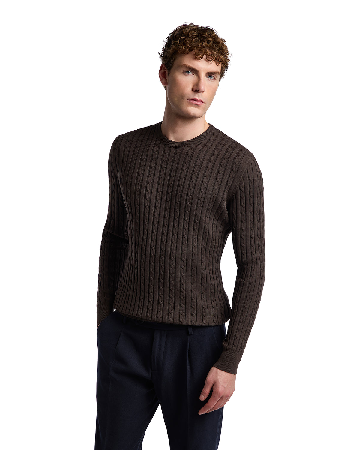 Brown cable knit sweater in a fitted style, crafted from soft, durable fabric for a cozy, sophisticated look.
