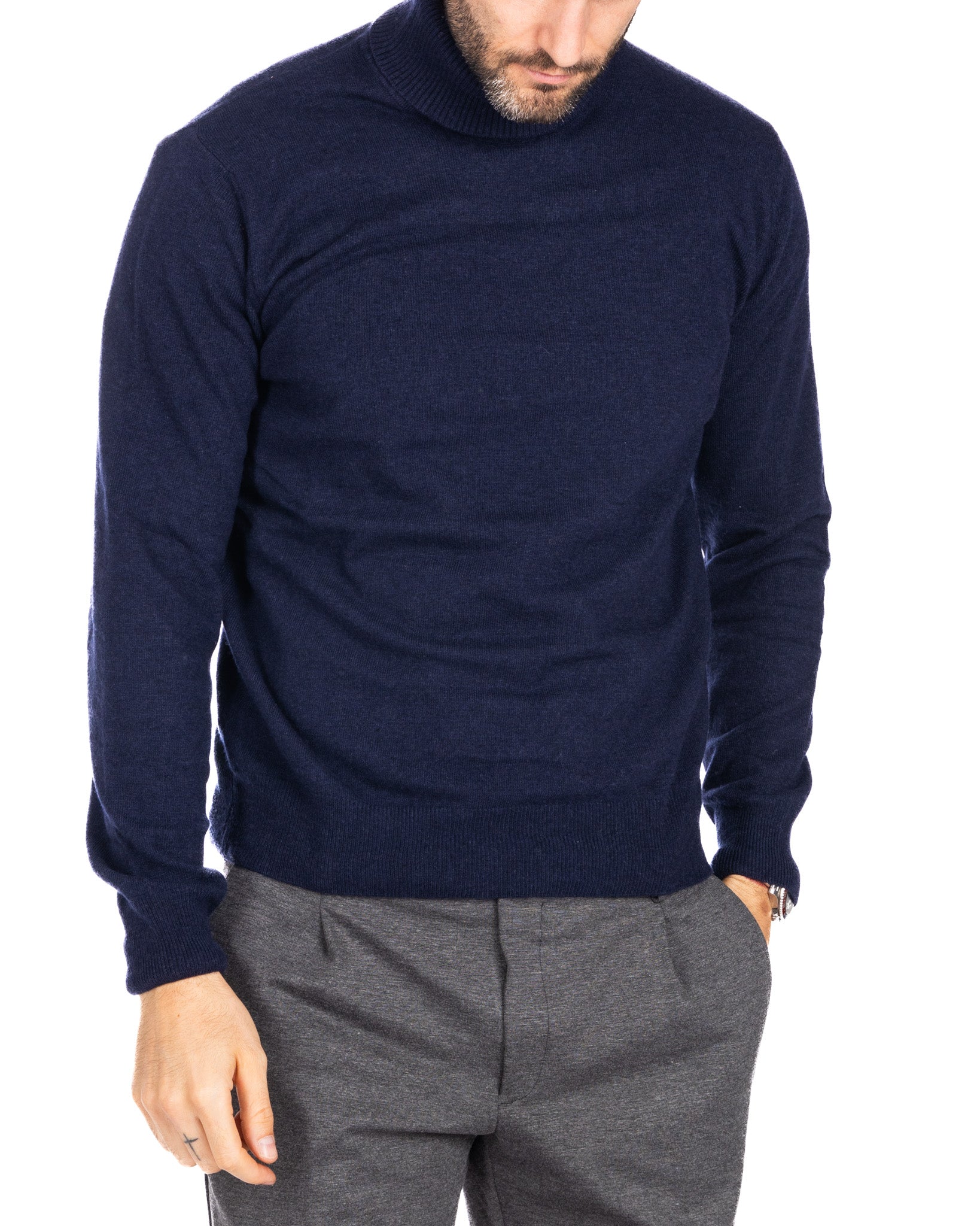 Lee Turtleneck in Blue Cashmere Blend