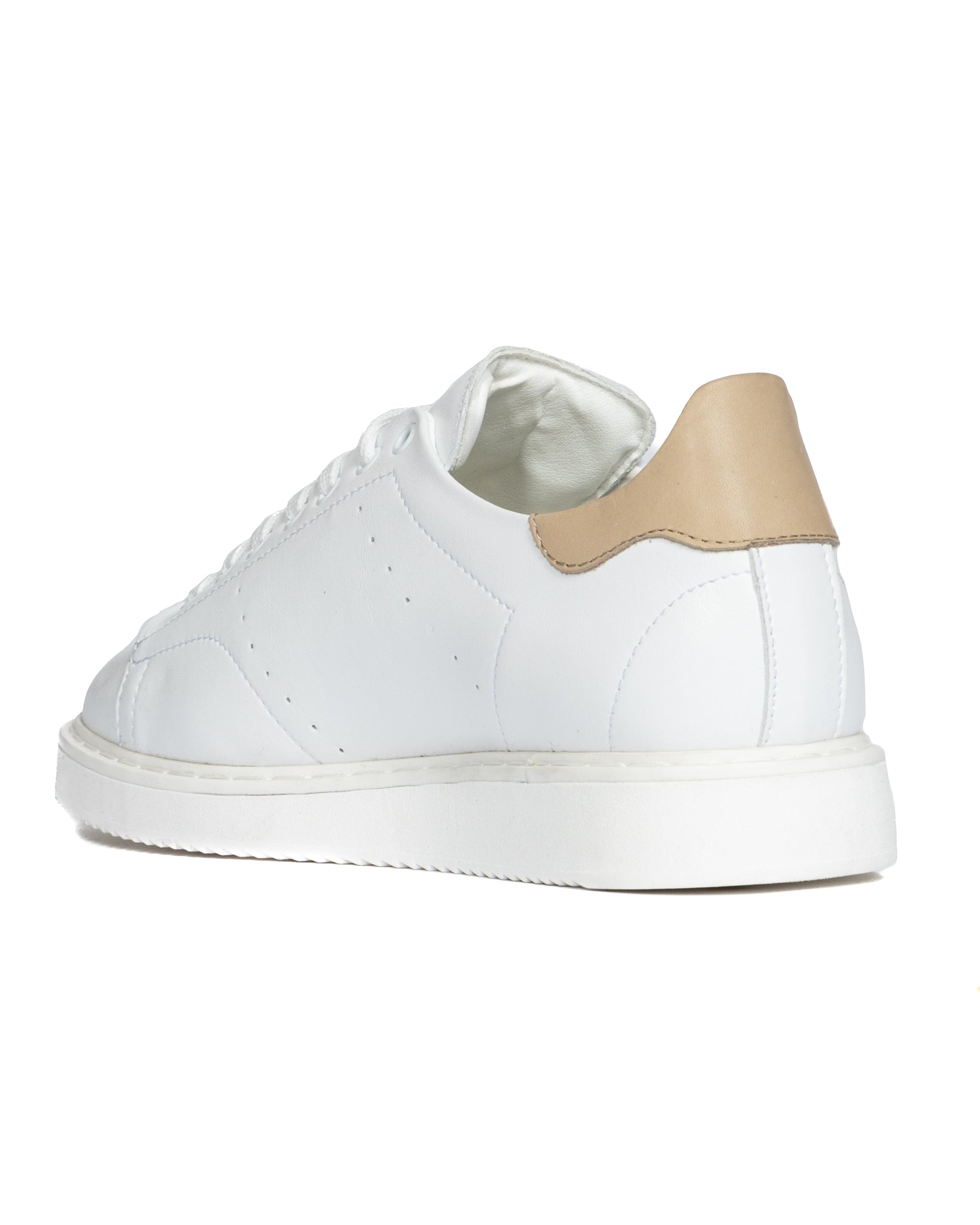 S01 - sneakers in pelle bianca dettagli beige