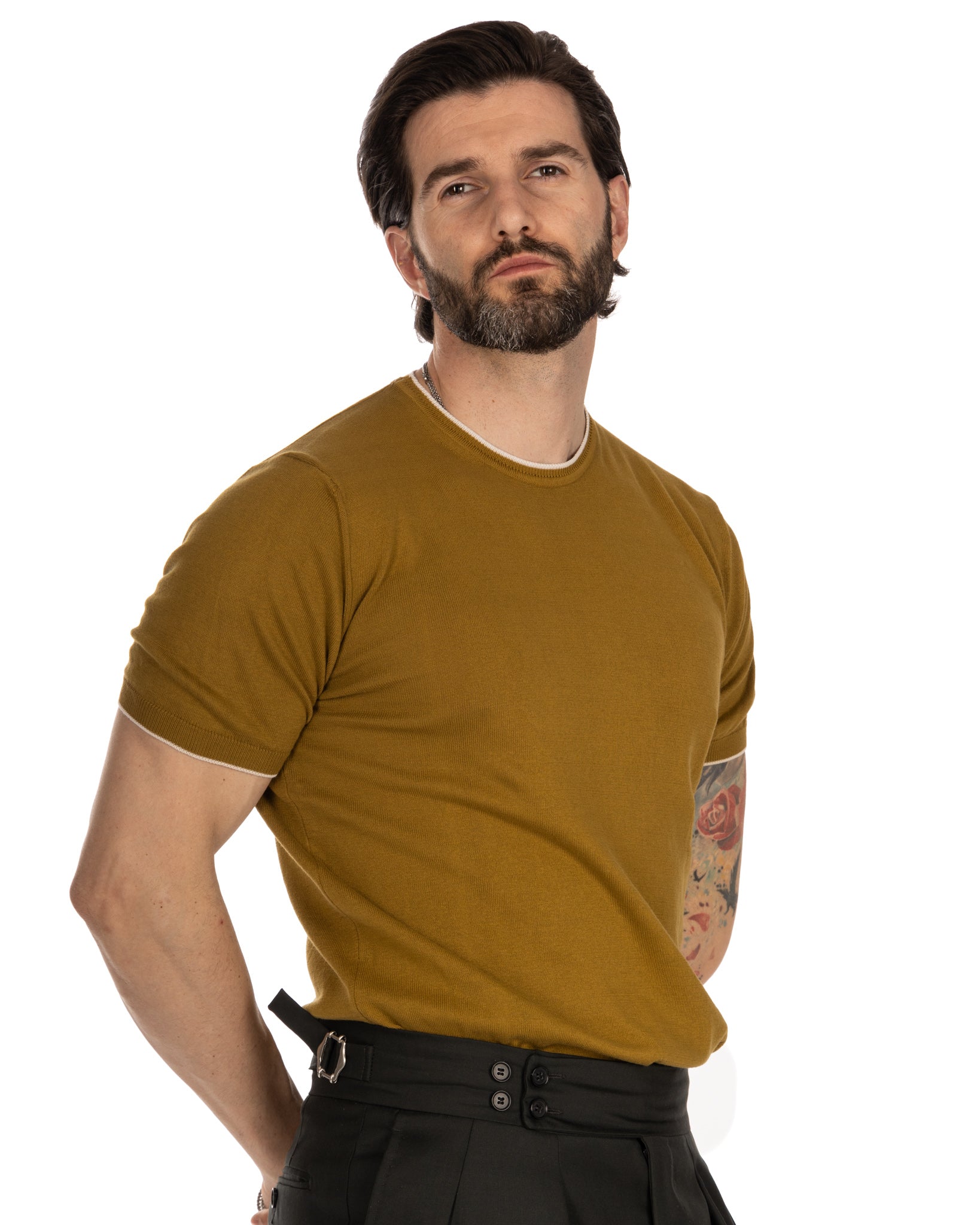 Holger - t-shirt cammello a maglia con contrasto