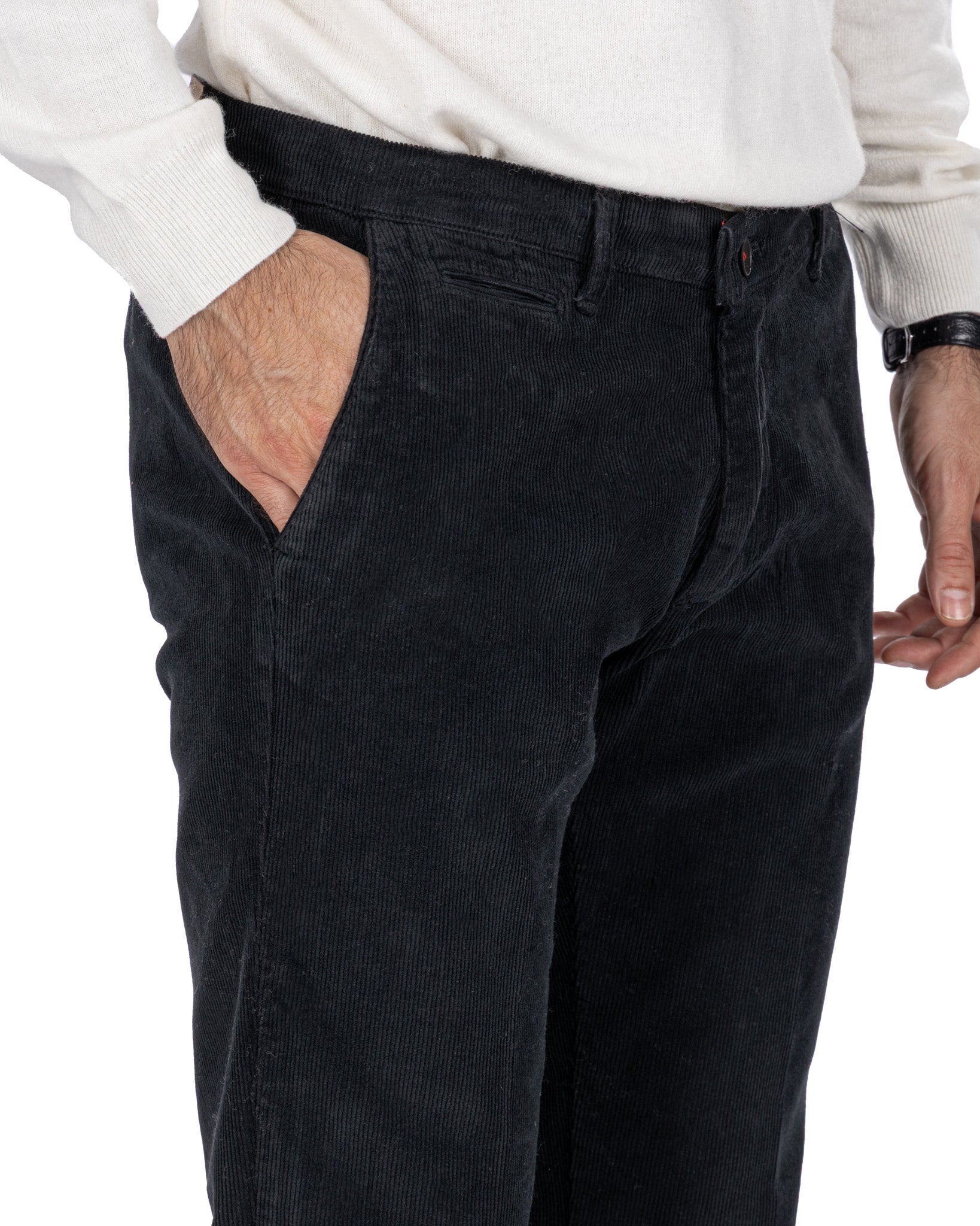 Harlan trousers in black velvet