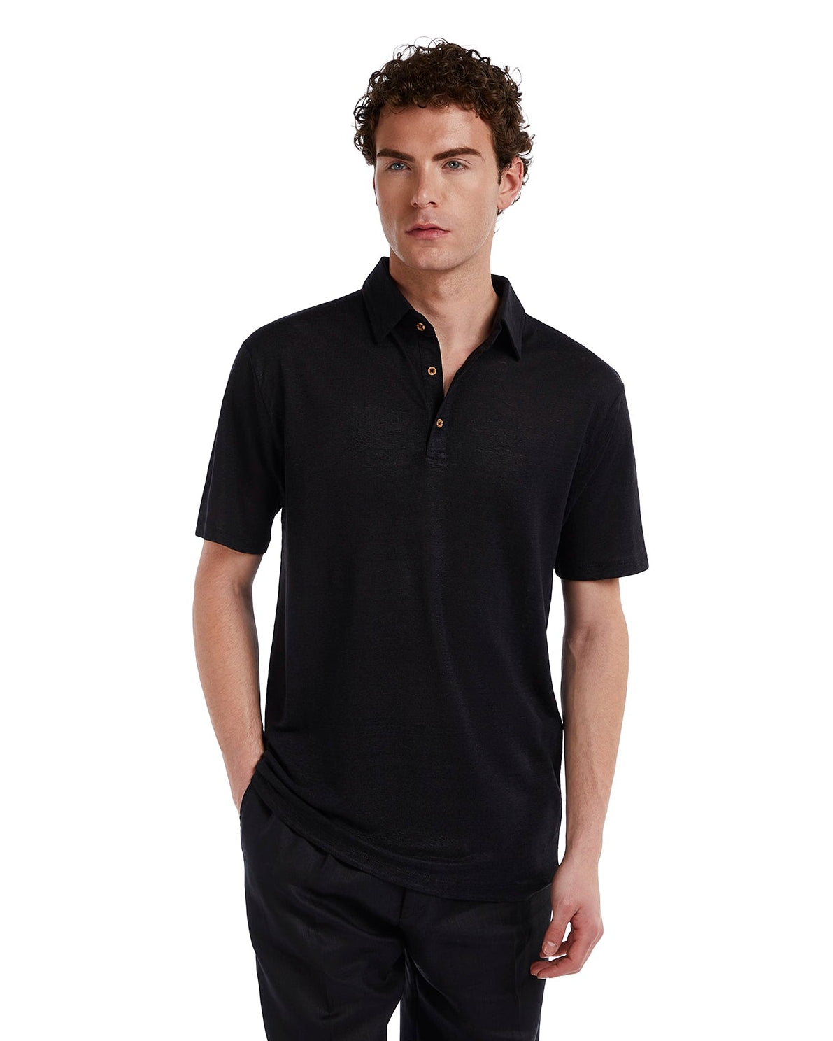 Polo Marcos de lino puro negra