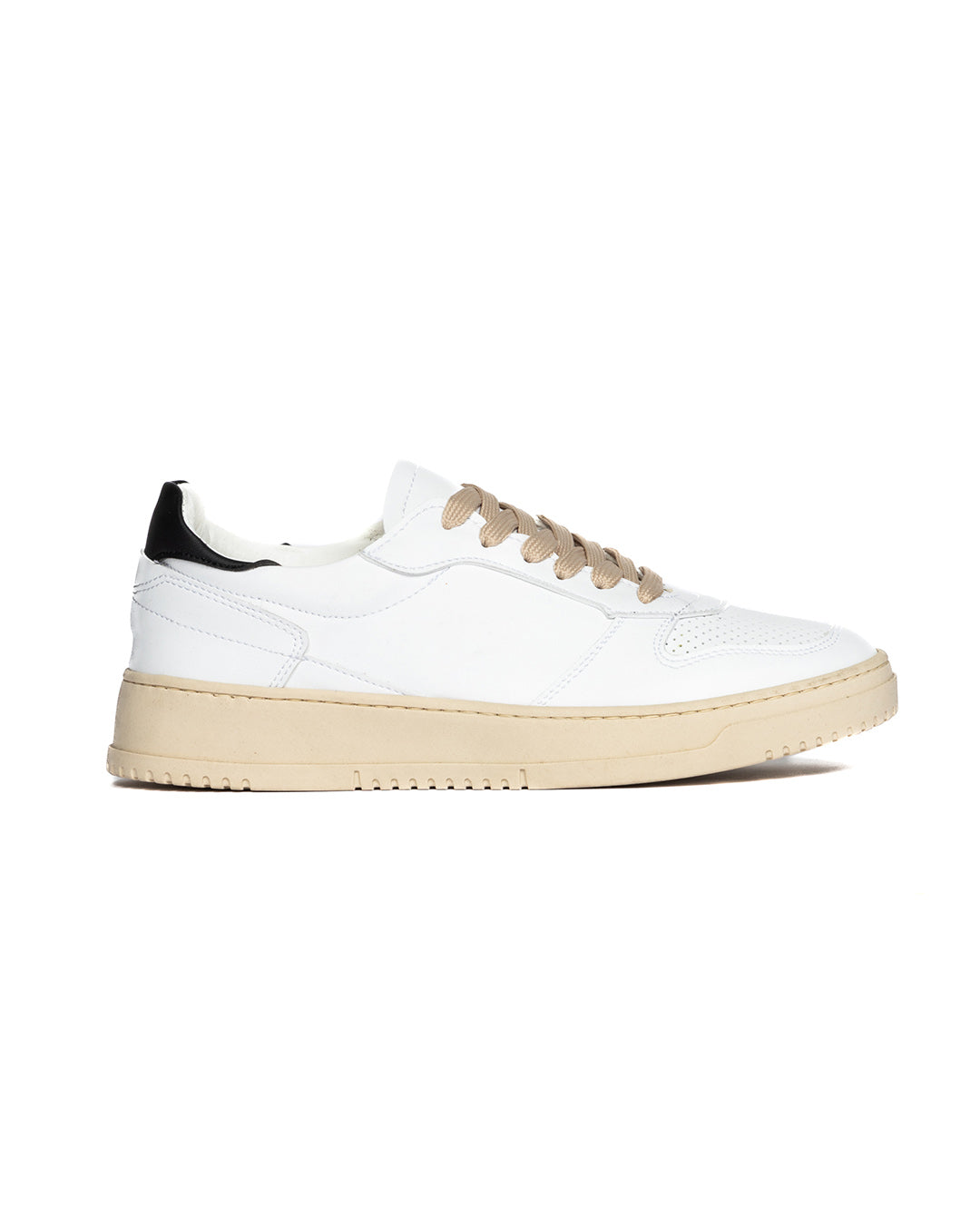 S07 - sneakers in pelle bianca dettagli neri