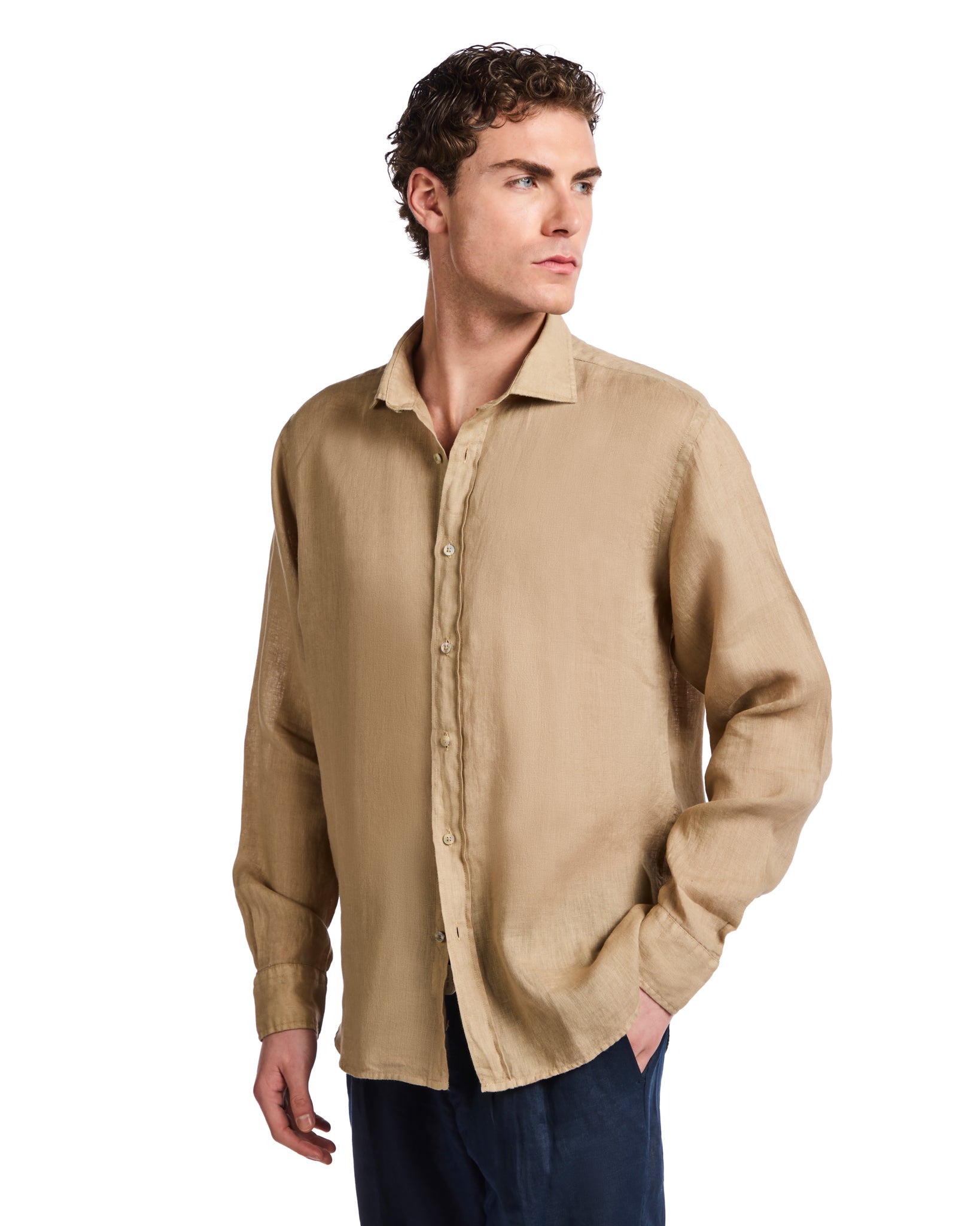 Camisa Montecarlo de lino puro color camel