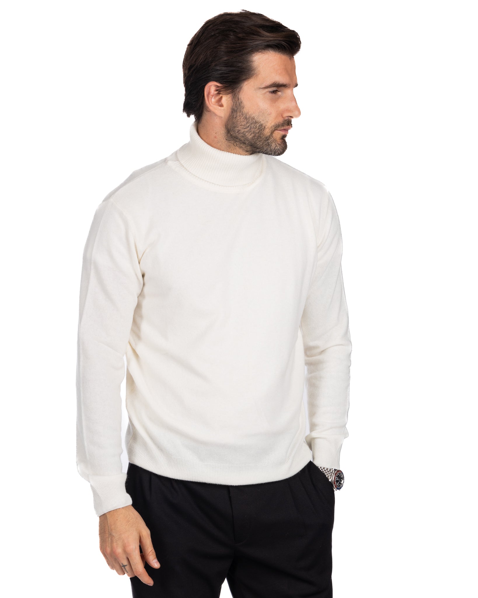 Lee - cream cashmere blend turtleneck