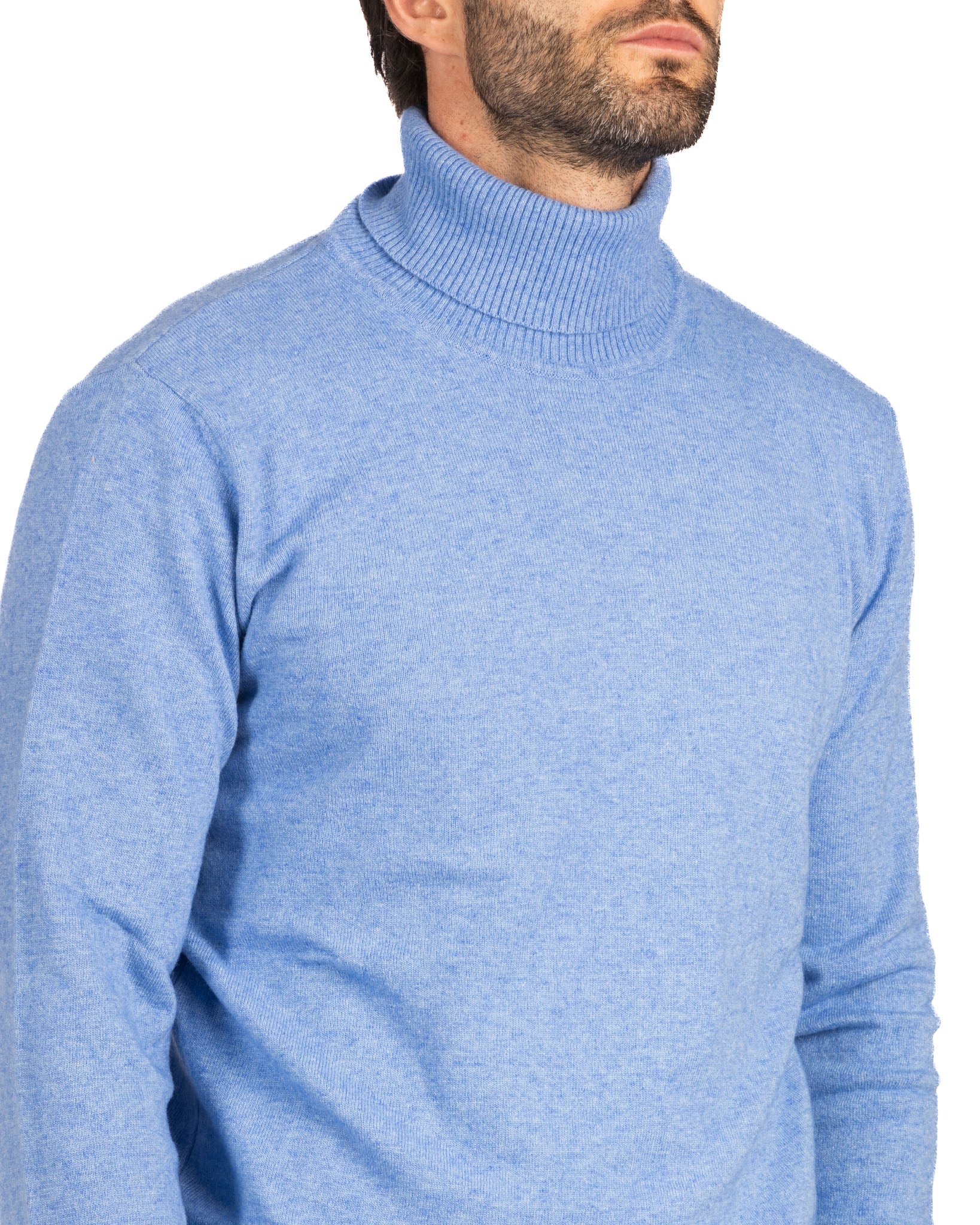 Lee - light blue cashmere blend turtleneck