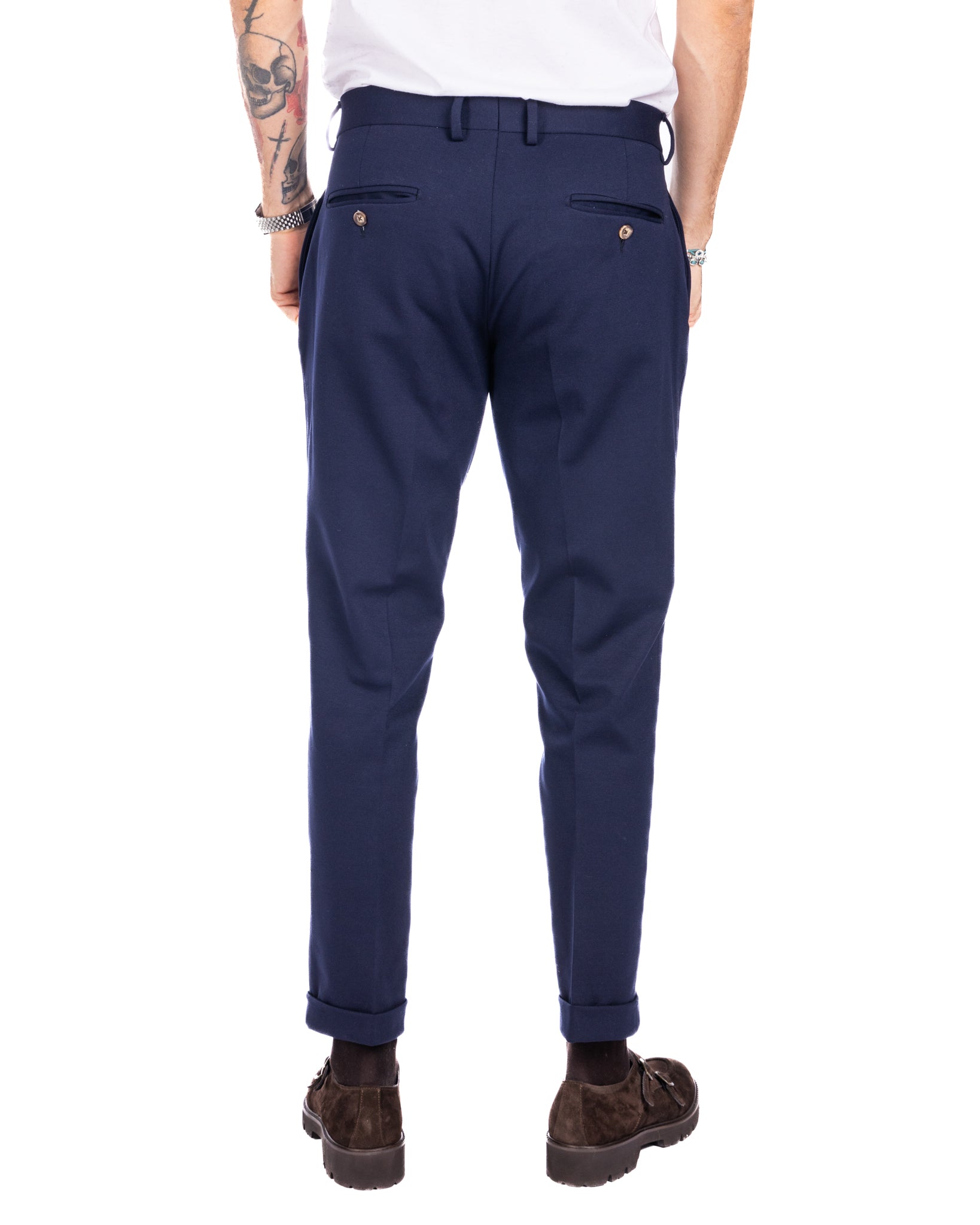 Firenze - pantalone con una pince blu in punto milano
