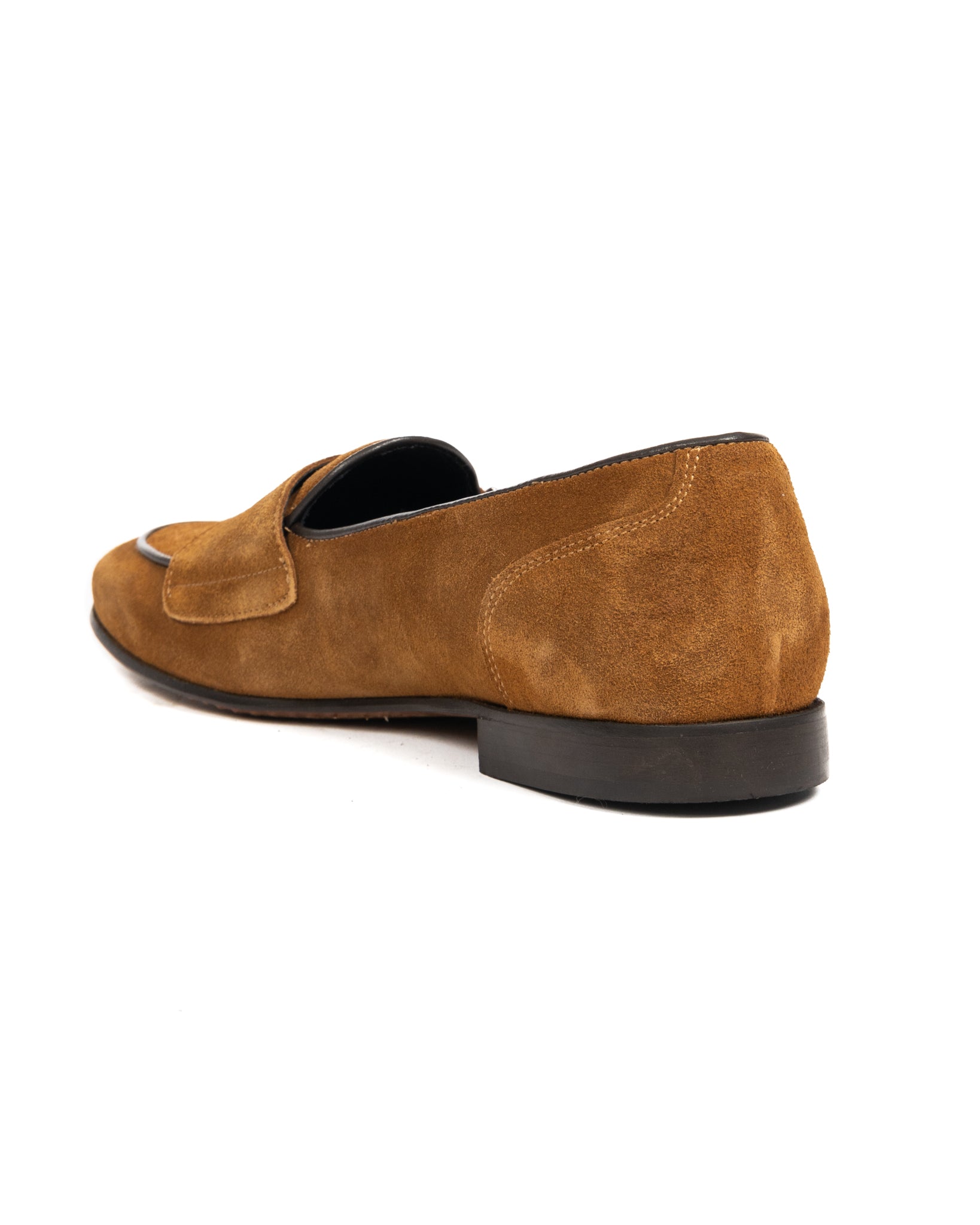 Gianni - camel suede moccasin with double buckle