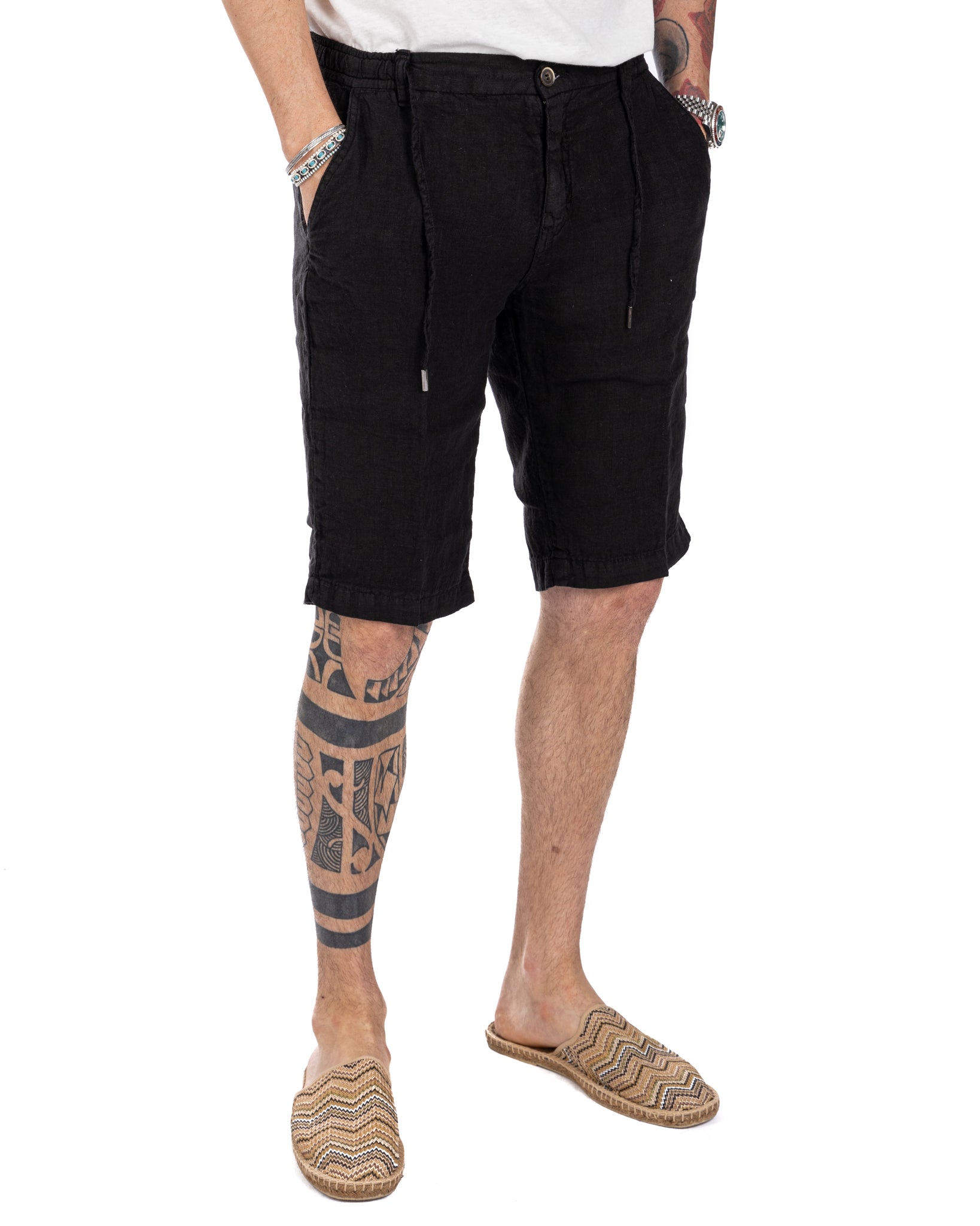 Saint Martin - black bermuda shorts in pure linen