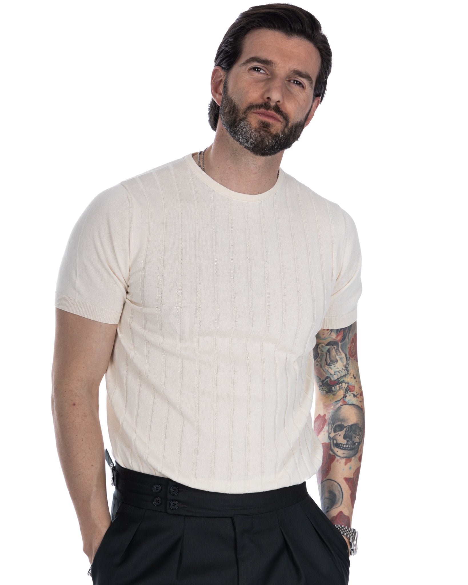 Andreas - ecru ribbed knitted t-shirt