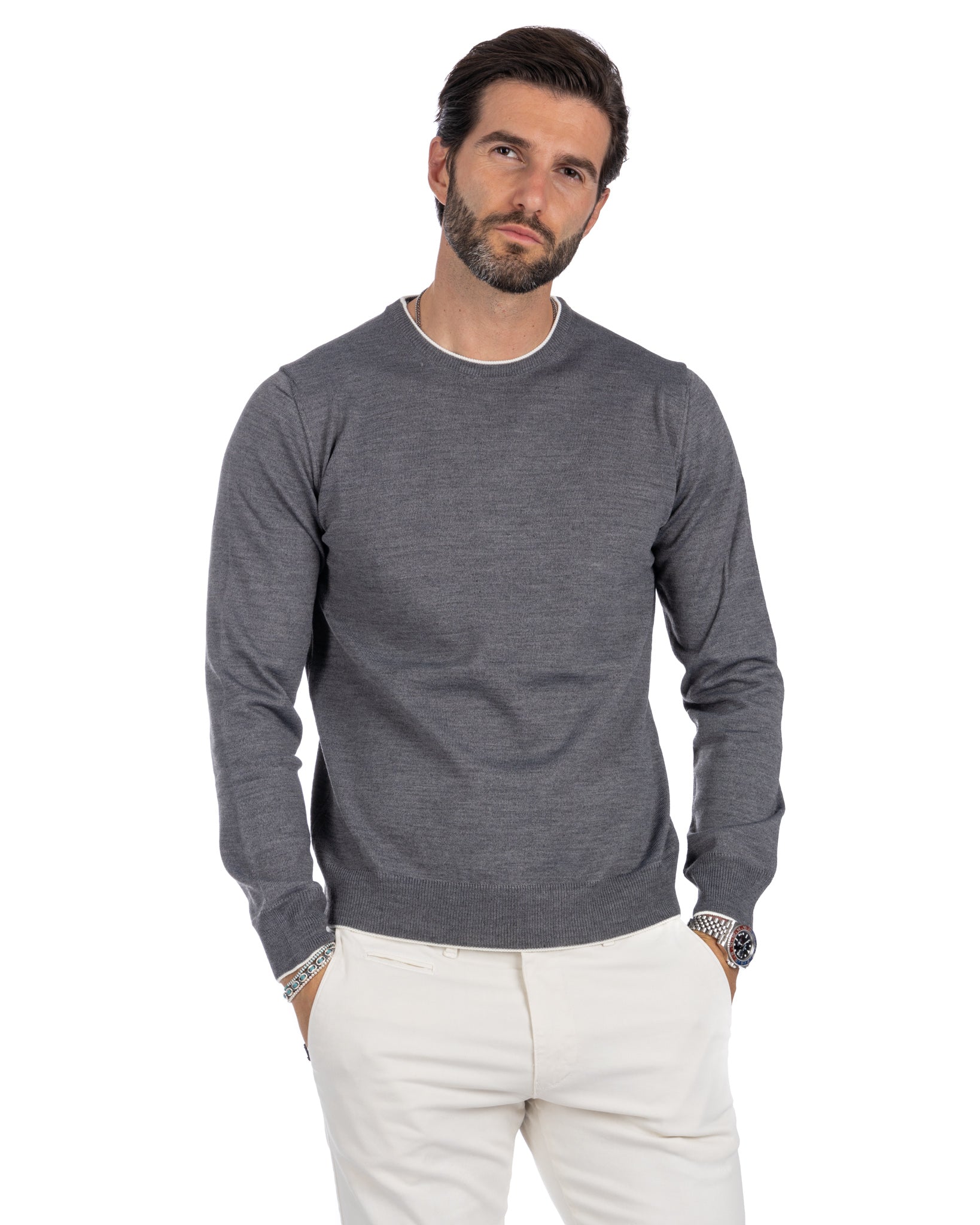 Seve - maglione grigio con bordo bianco