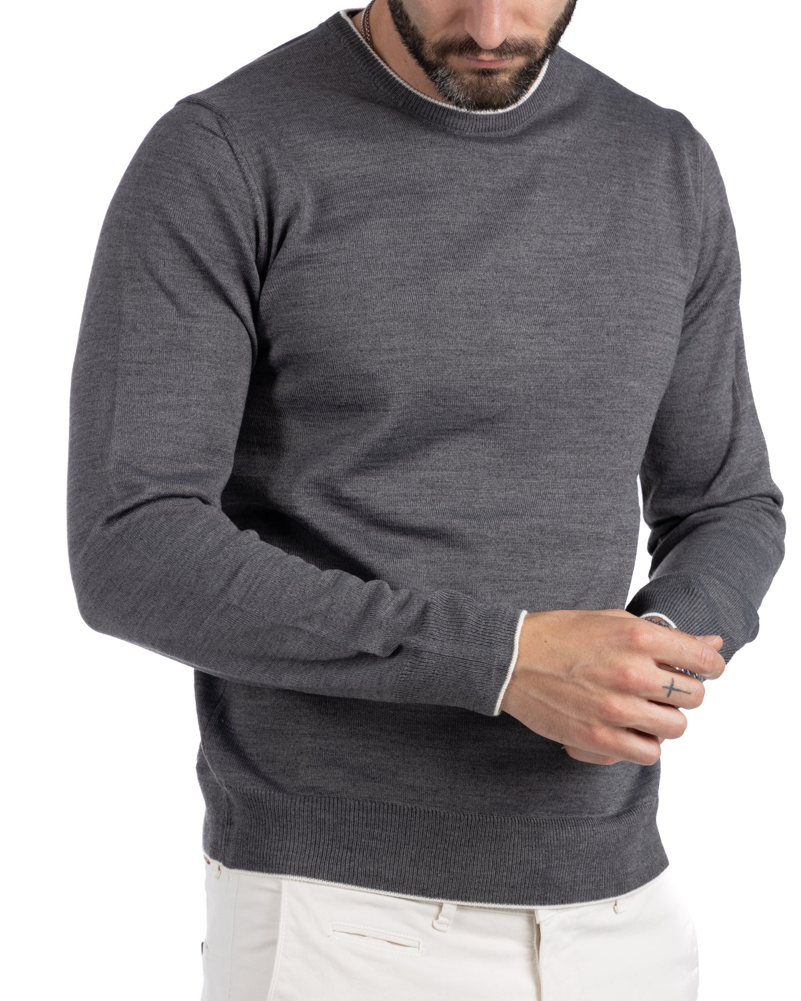 Seve - pull gris avec bordure blanche