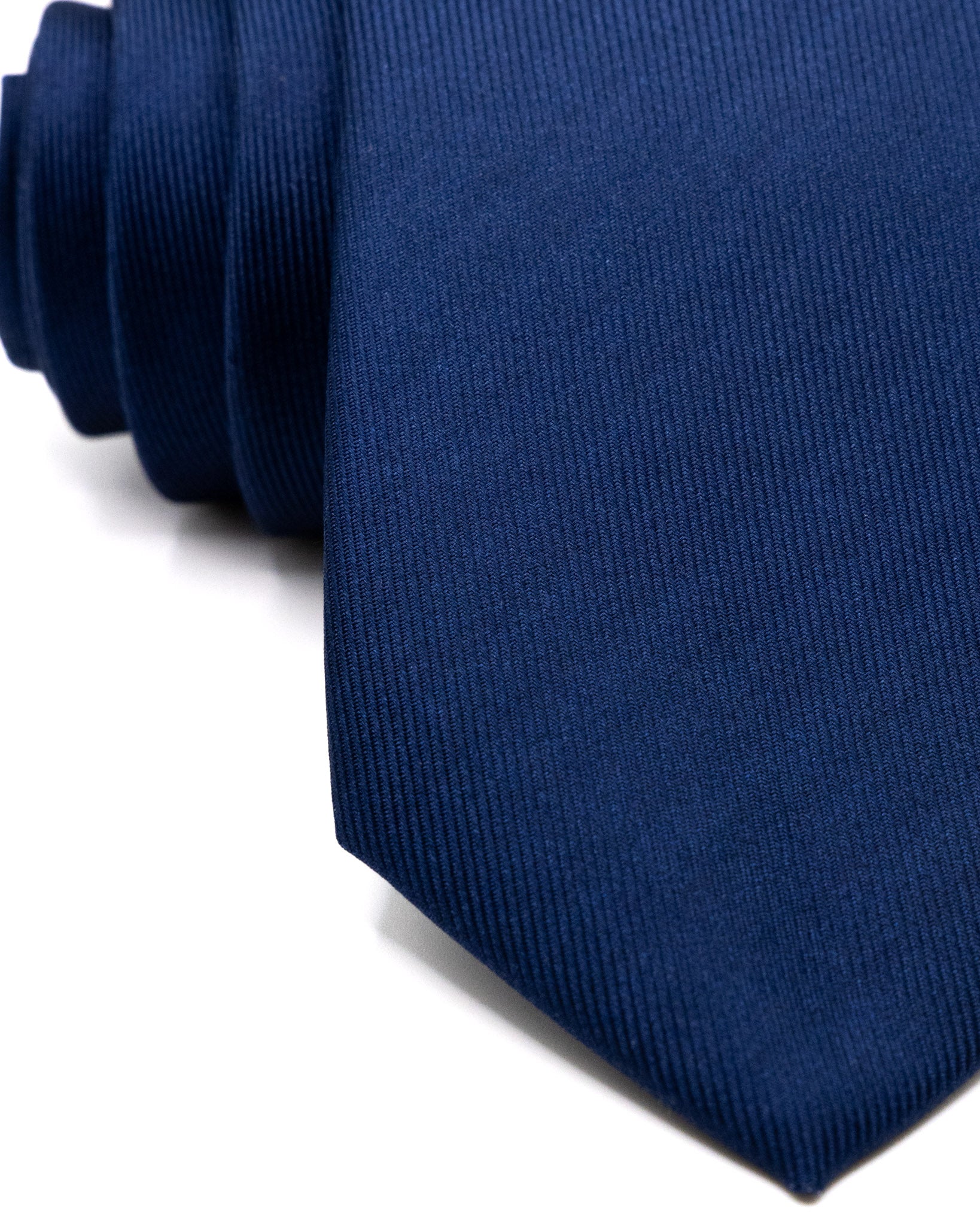 Tie - in blue woven silk