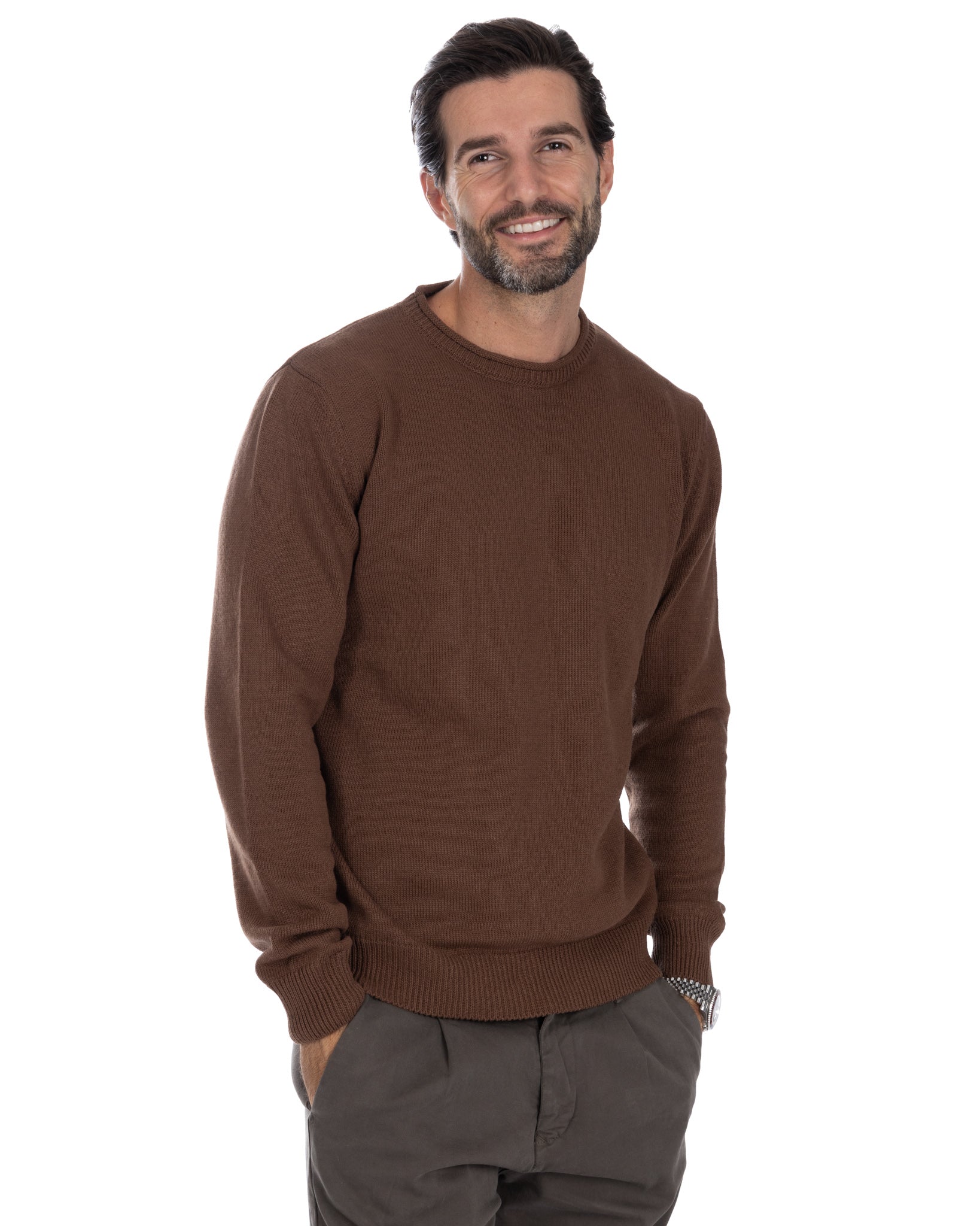 Adak - camel crew neck sweater