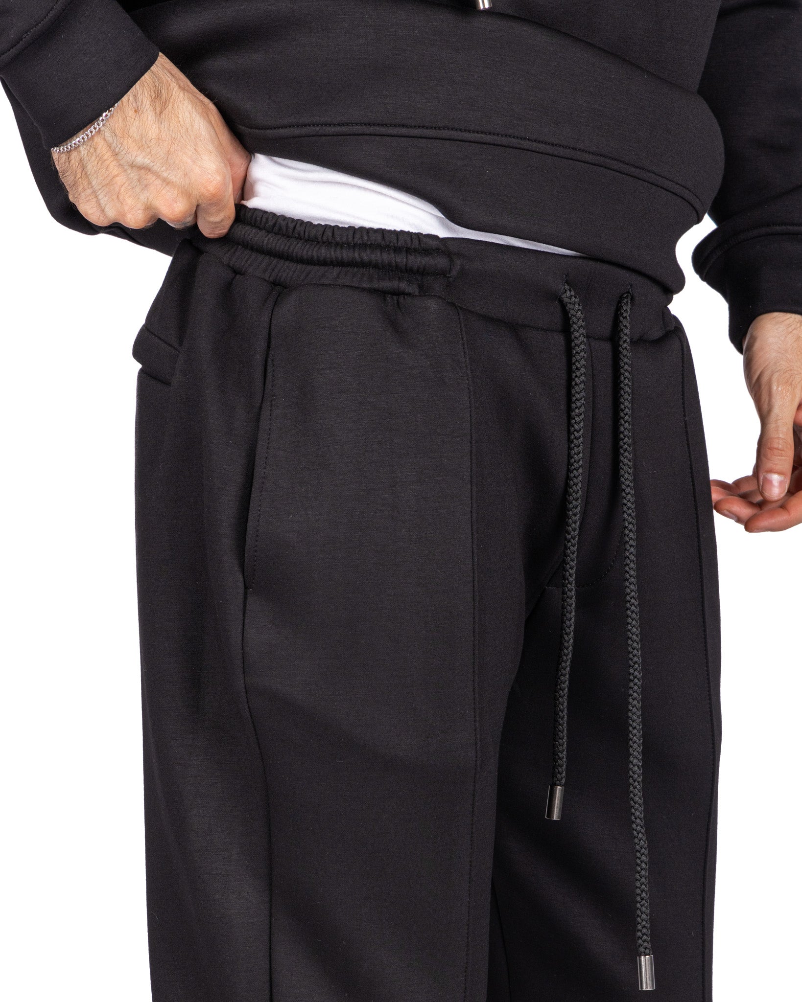 Benjamin - black tracksuit pants