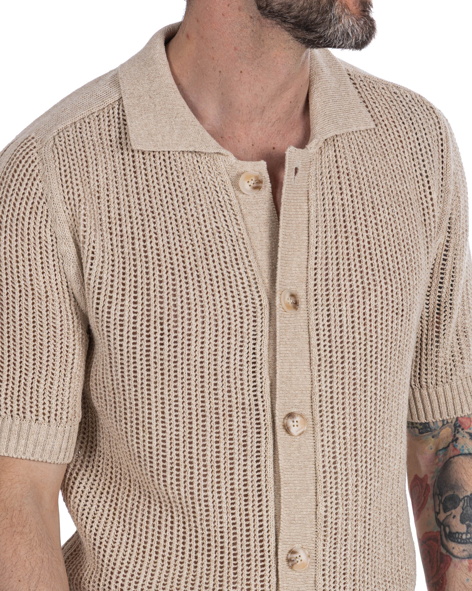 Culebrita - beige perforated shirt