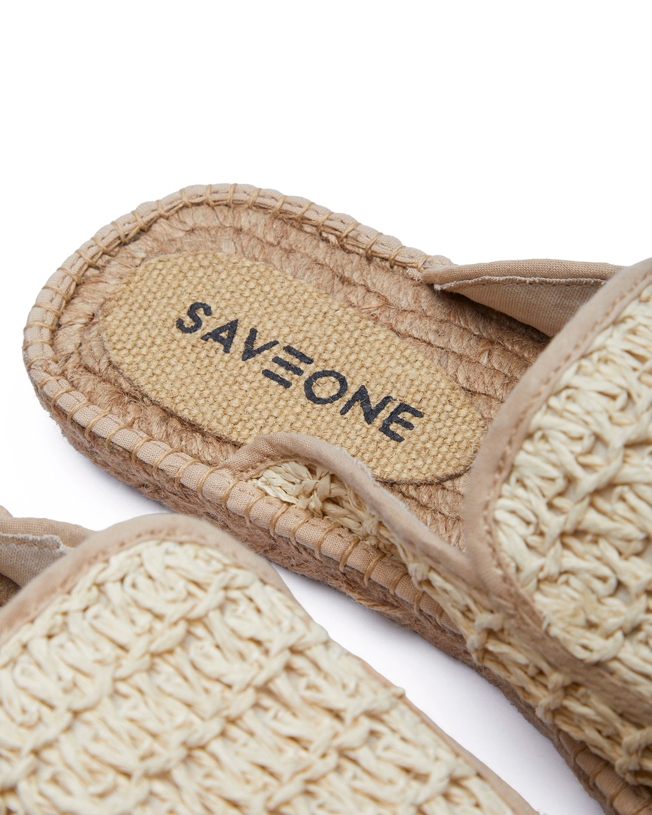 Banus mules with beige pattern