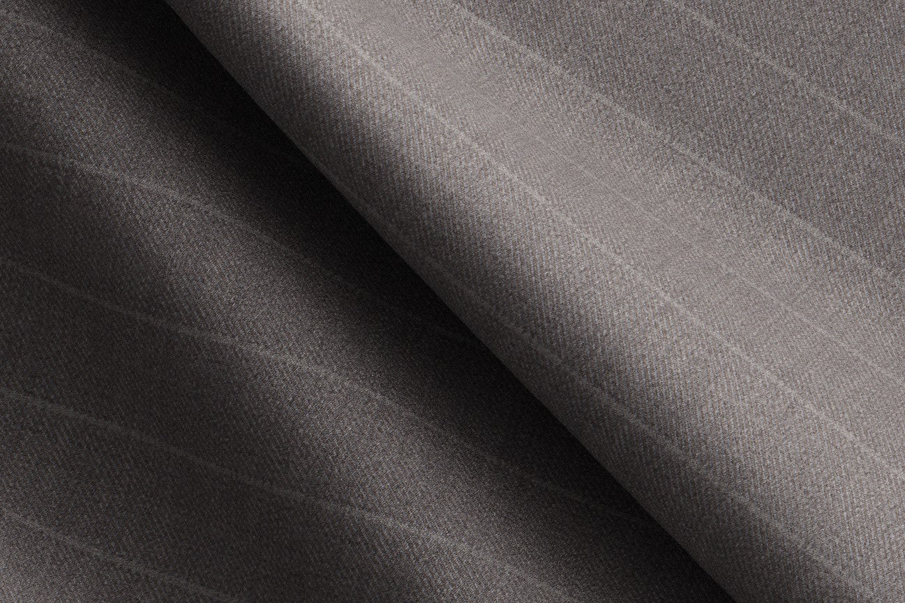 Costume sur mesure en laine beige années 110 Canonico