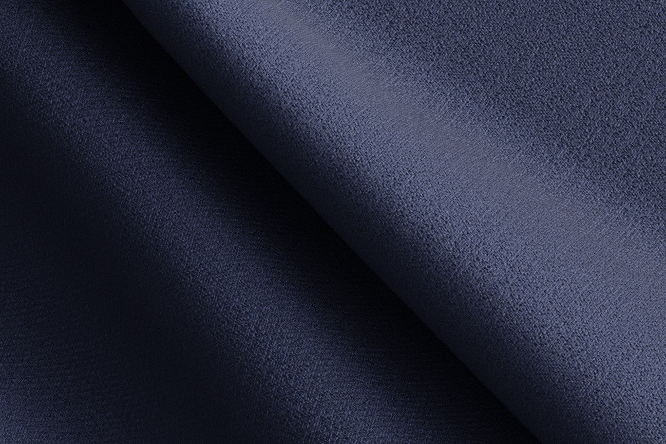 Tailored suit in 130s blue wool Caccioppoli