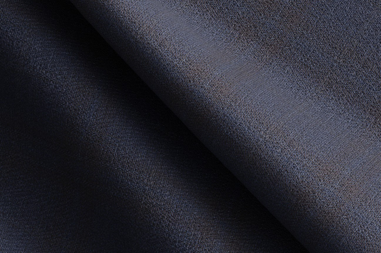 Made to measure 130s wool suit with blue window Caccioppoli