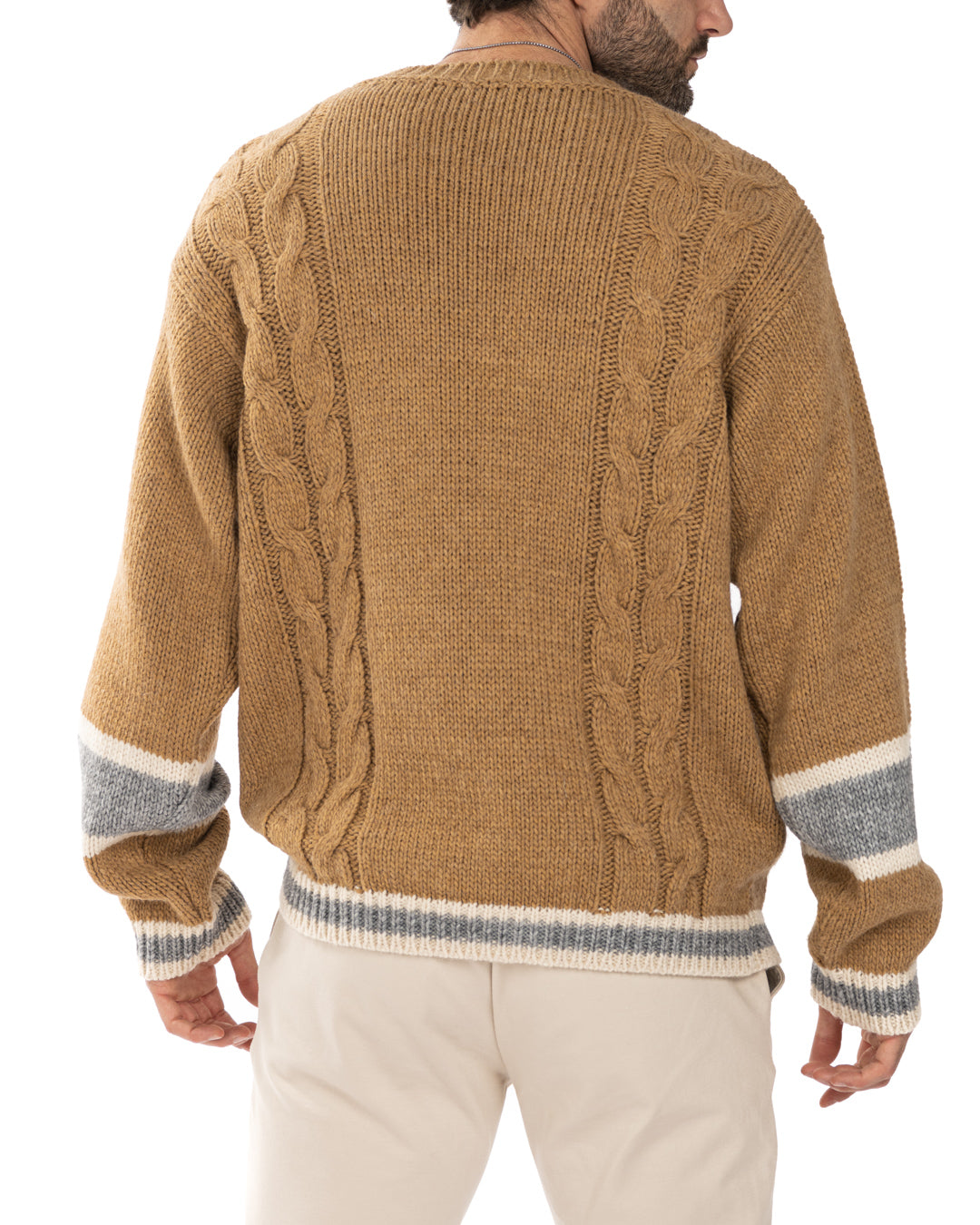 Edam - camel sweater with side braids