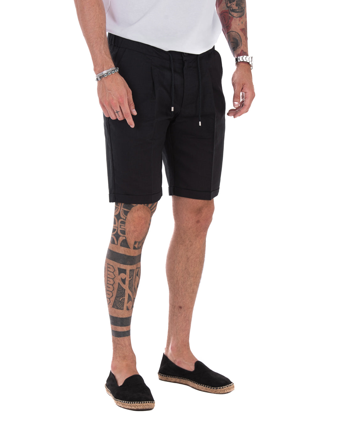 Teodoro - Black linen Bermuda shorts